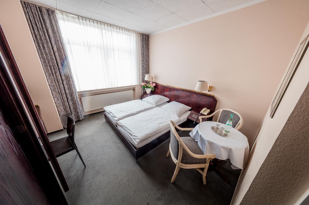 Hotel Meyer Bergheim  Extérieur photo